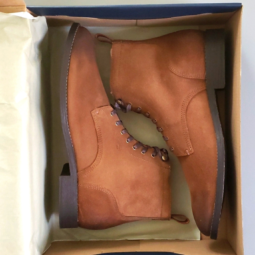 COPY - COLE HAAN BOOTS SIZE 10